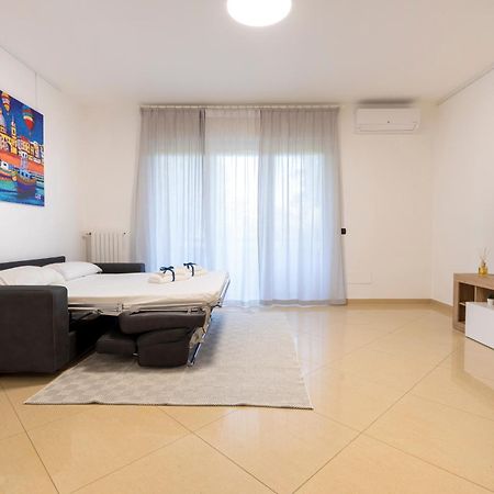 Boscoincitta Apt With Garage And Whirlpool Tub Bari Extérieur photo