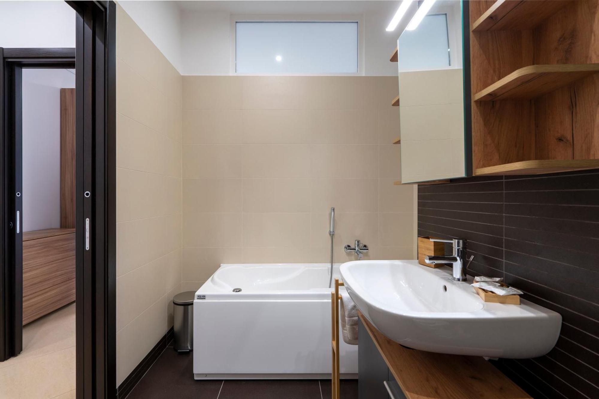 Boscoincitta Apt With Garage And Whirlpool Tub Bari Extérieur photo
